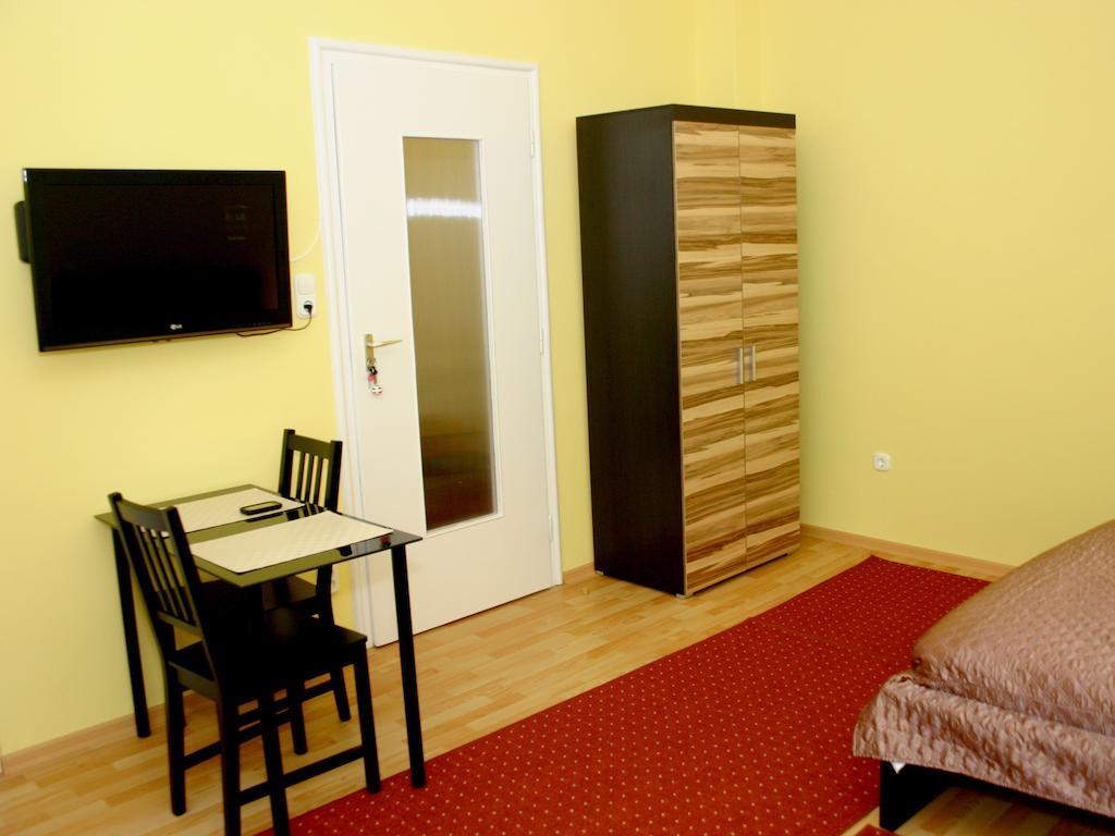 Arriva Balcony Studio Budapest Ngoại thất bức ảnh